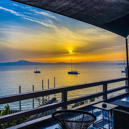 Poseidon'S Bayview Apartamento Kitriaí Exterior foto